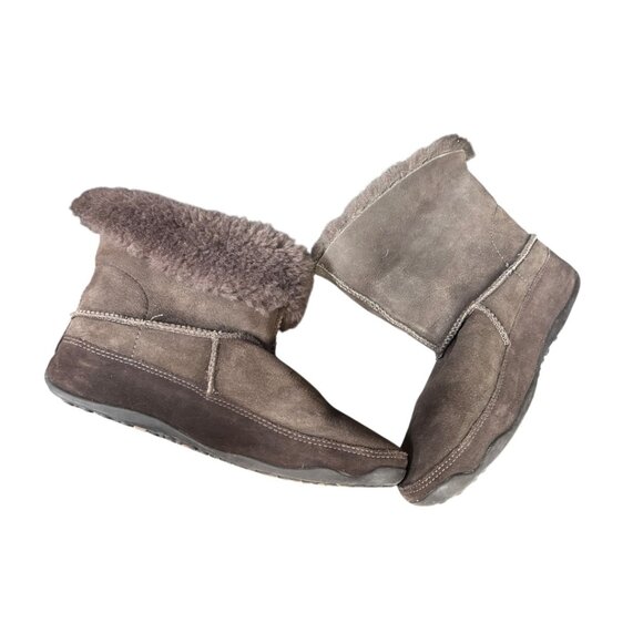 FitFlop Shearling Boots - Picture 1 of 5